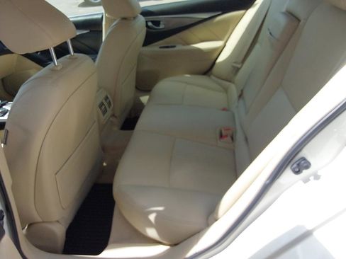 Used 2015 INFINITI Q50 Premium w/ Navigation Package image 29