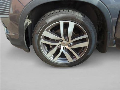 Used 2016 Honda Pilot Touring image 28
