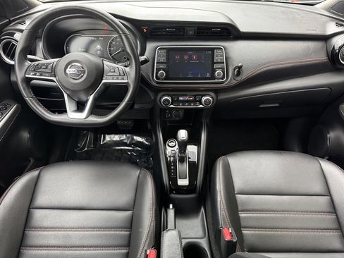 Used 2020 Nissan Kicks SR w/ SR Premium Package image 13