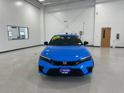Used 2023 Honda Civic Sport image 5