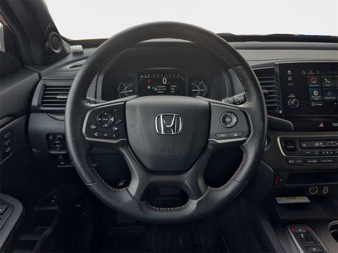 Certified 2022 Honda Passport TrailSport image 11