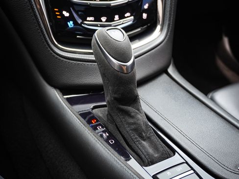 Used 2019 Cadillac CTS V w/ Carbon Fiber Package image 27