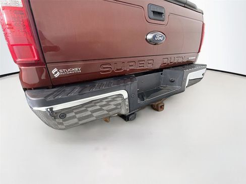 Used 2016 Ford F250 Lariat w/ Lariat Ultimate Package AWD/4WD image 34