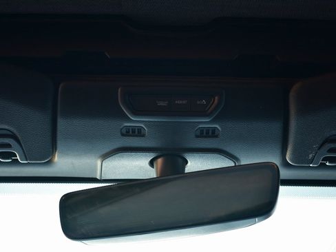 Used 2021 Jeep Wrangler Sport S image 34