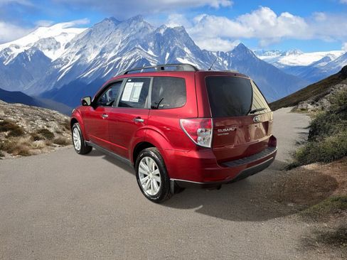 Used 2012 Subaru Forester 2.5X Premium w/ Popular Pkg 3 image 3