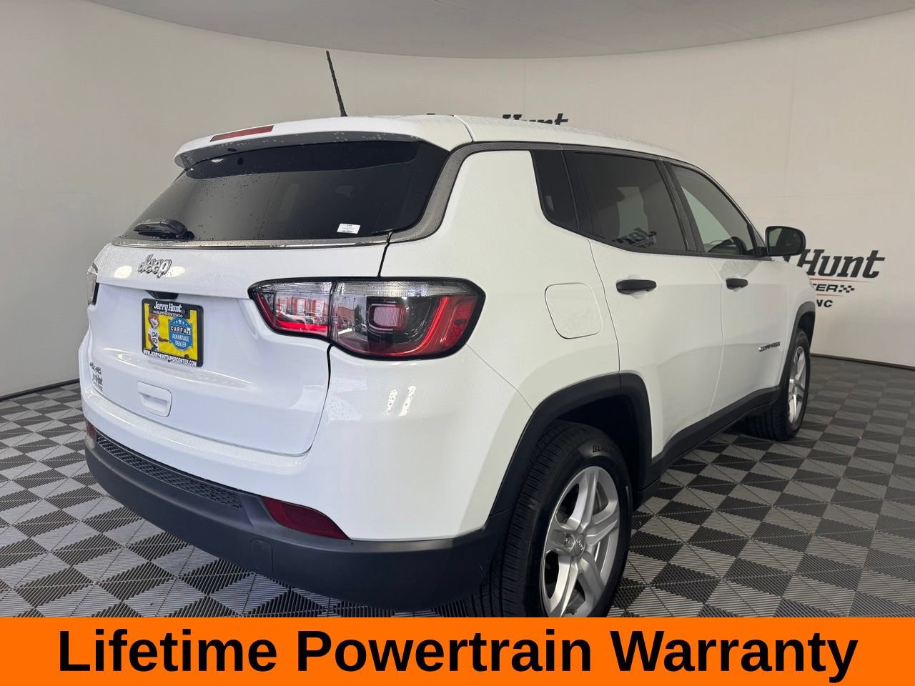 Used 2023 Jeep Compass Sport AWD/4WD image 7