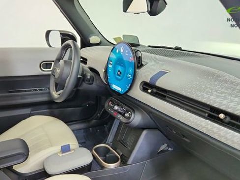 Used 2025 MINI Cooper S FWD image 26