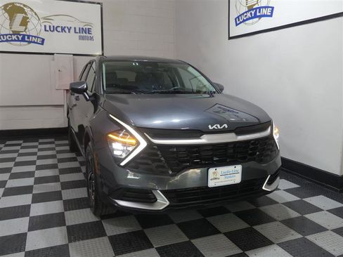 Used 2024 Kia Sportage LX FWD image 5