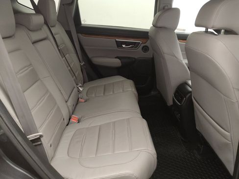 Used 2018 Honda CR-V Touring image 19