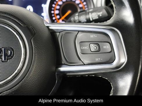 Used 2021 Jeep Wrangler Unlimited Sahara image 10