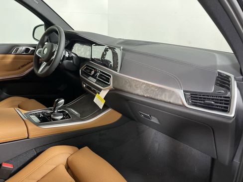 Certified 2023 BMW X5 xDrive40i w/ M Sport Package image 15