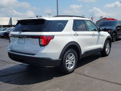 New 2026 Ford Explorer Active AWD/4WD image 4