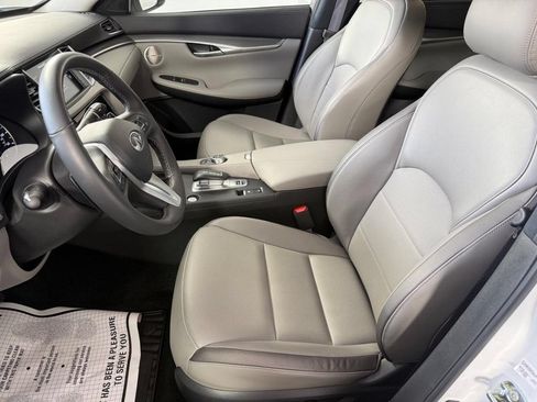 Used 2023 INFINITI QX50 Luxe AWD/4WD image 18