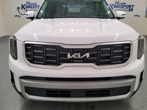 Used 2024 Kia Telluride S w/ S Sunroof Package image 7