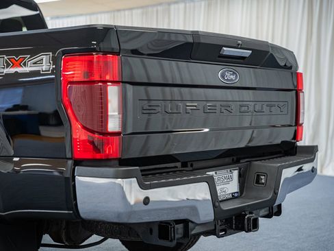 Used 2021 Ford F250 XLT w/ XLT Premium Package image 6