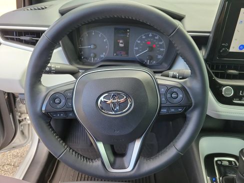 Used 2024 Toyota Corolla SE FWD image 18