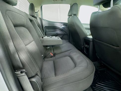 Used 2020 GMC Canyon SLE image 32