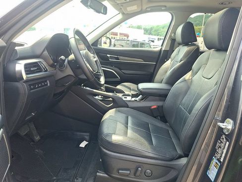 Used 2022 Kia Telluride EX w/ EX Premium Package FWD image 14