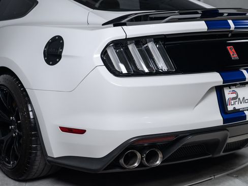 Used 2016 Ford Mustang Shelby GT350 w/ Technology Package RWD image 13