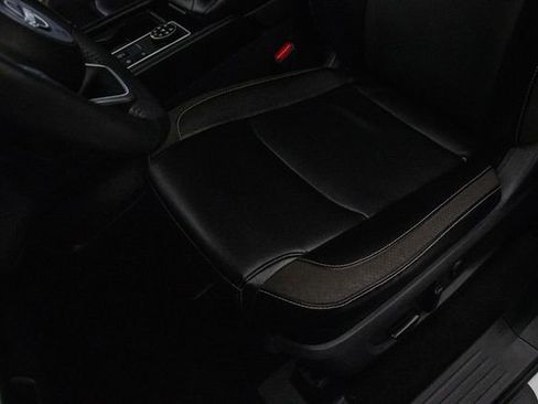 Used 2023 Nissan Pathfinder SL w/ SL Premium Package AWD/4WD image 28