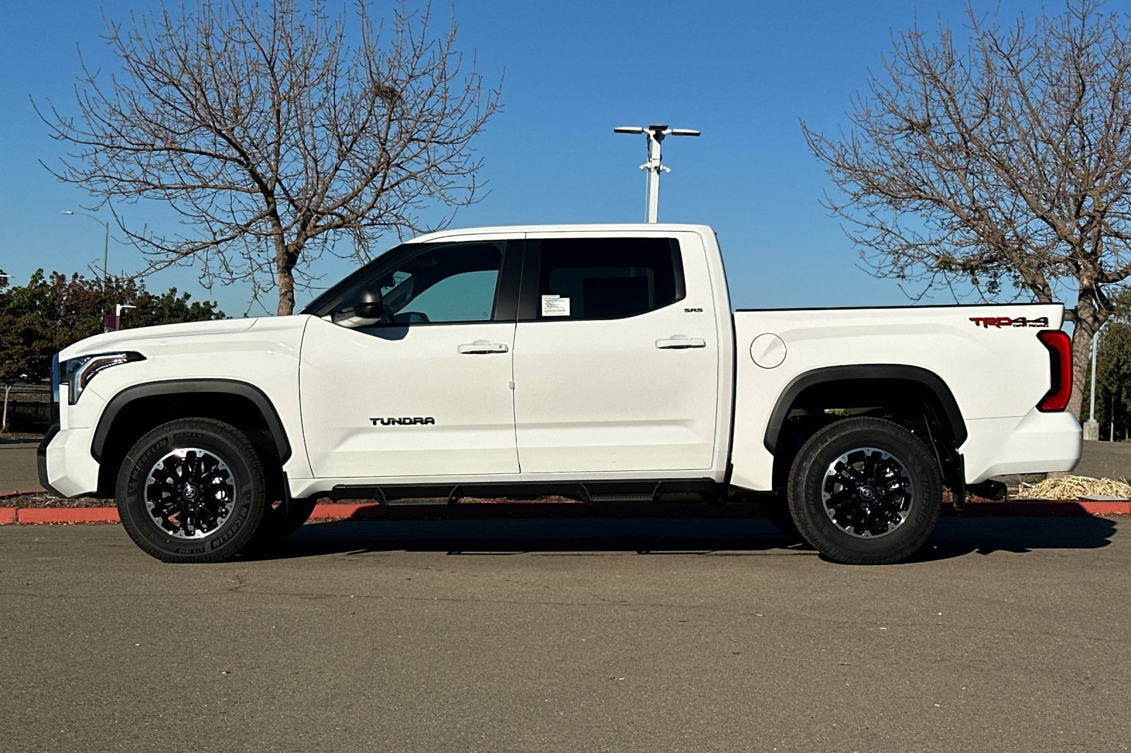 New 2026 Toyota Tundra SR5 w/ TRD Off-Road Package AWD/4WD image 9