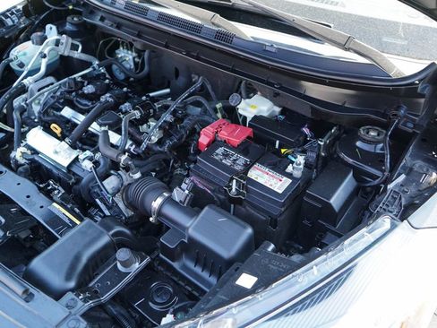Used 2022 Nissan Kicks S FWD image 36