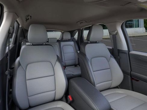 New 2024 Ford Escape SE image 10