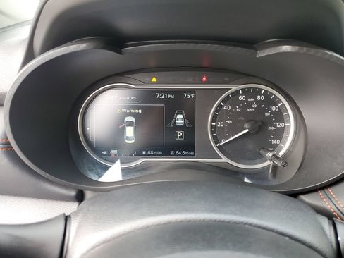 Certified 2025 Nissan Versa SR w/ Trunk Package FWD image 26