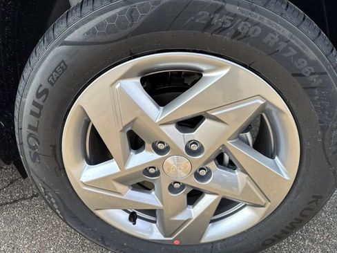 New 2026 Hyundai Kona SE image 6