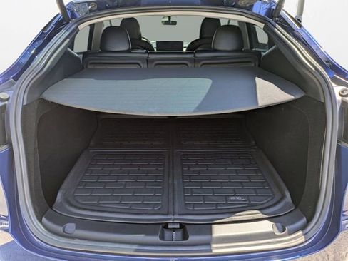 Used 2023 Tesla Model Y Performance image 13
