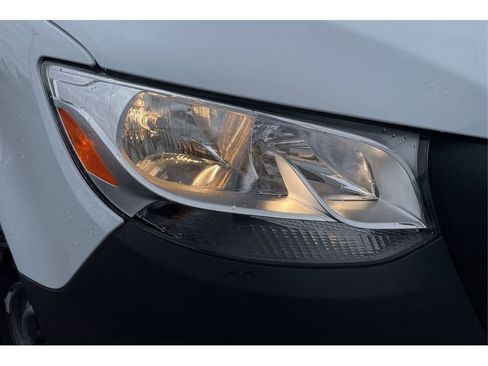 New 2025 Mercedes-Benz Sprinter 2500 image 16