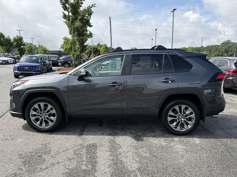 Used 2024 Toyota RAV4 XLE Premium w/ Weather Package FWD image 4