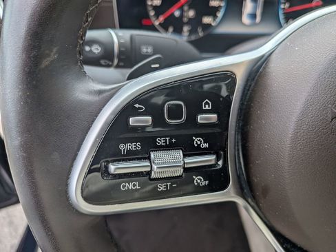 Used 2020 Mercedes-Benz E 350 4MATIC Sedan image 17