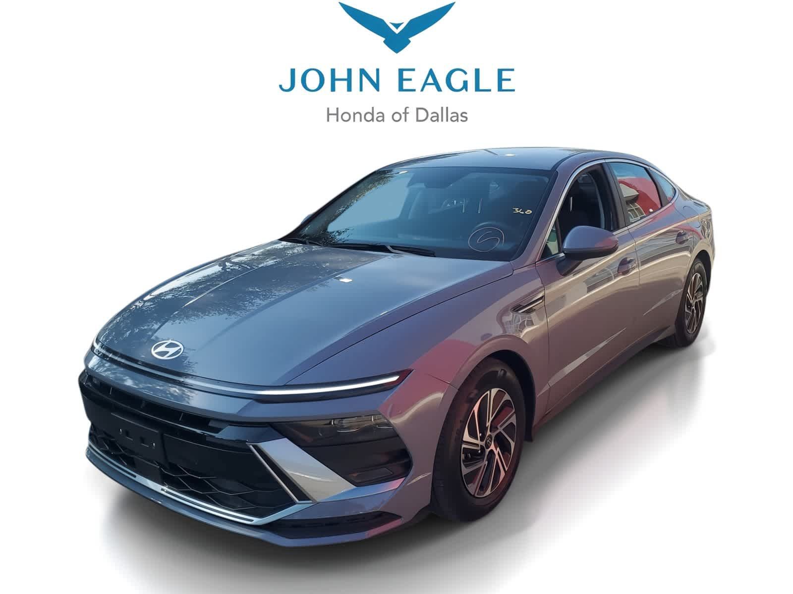 Used 2026 Hyundai Sonata Blue FWD image 1