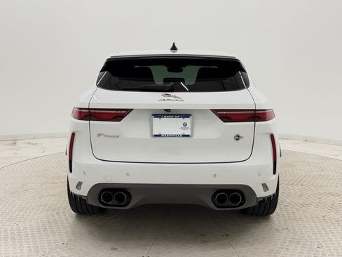 Used 2023 Jaguar F-PACE SVR AWD/4WD image 10