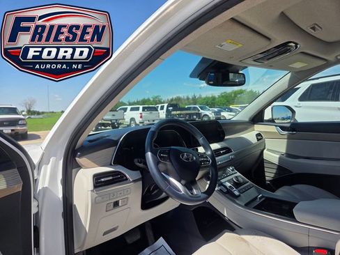 Used 2022 Hyundai Palisade Limited w/ Cargo Package AWD/4WD image 13