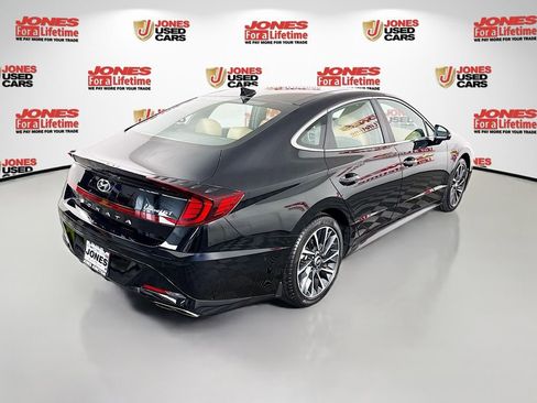 Certified 2023 Hyundai Sonata Limited FWD image 19