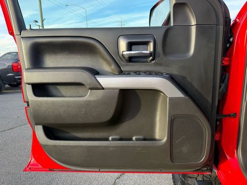 Used 2017 Chevrolet Silverado 1500 LT image 11