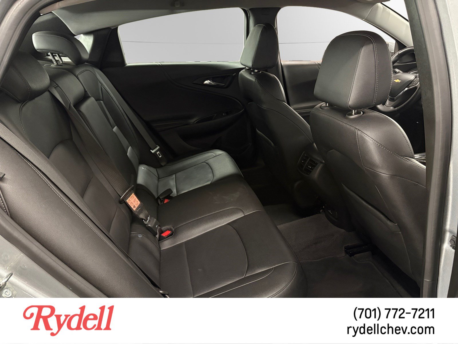 Used 2024 Chevrolet Malibu LT FWD image 17