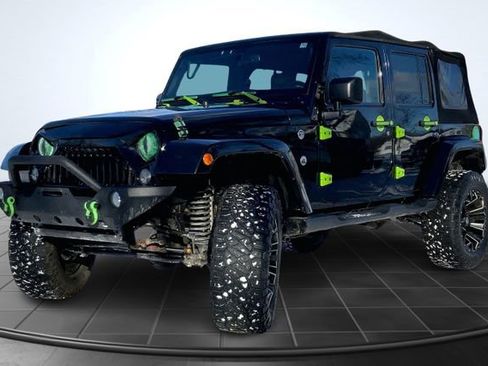 Used 2016 Jeep Wrangler Unlimited Sahara w/ Dual Top Group image 4