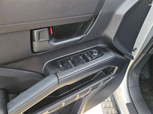 Used 2025 Toyota 4Runner SR5 image 15