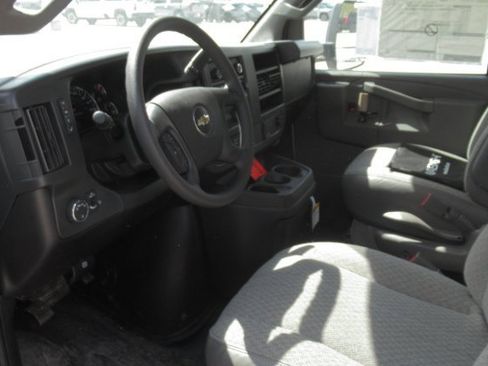 New 2024 Chevrolet Express 3500 w/ Power Convenience Package image 8