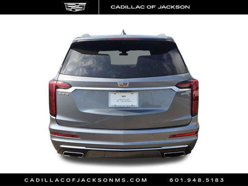 Used 2022 Cadillac XT6 Premium Luxury image 30