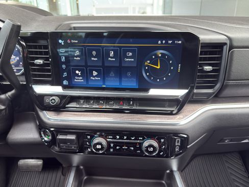 Used 2024 Chevrolet Silverado 3500 LTZ w/ LTZ Premium Package image 27