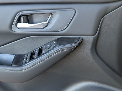 New 2026 Nissan Rogue SV w/ Cold Weather Package FWD image 17