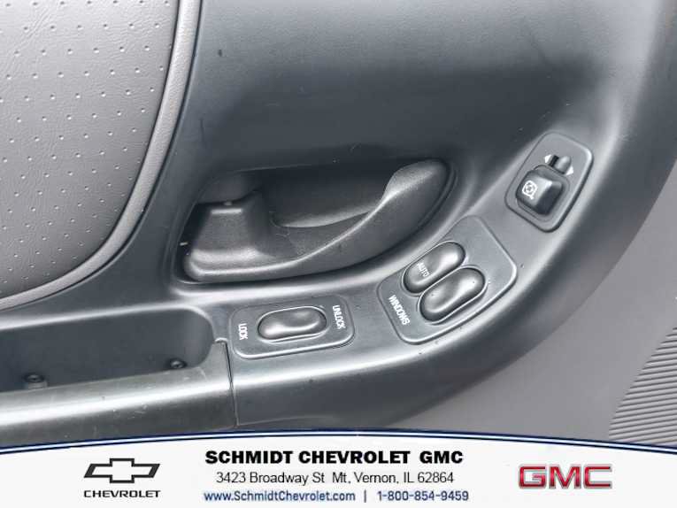 Used 2000 Ford Ranger XL AWD/4WD image 12