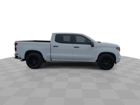 Certified 2022 Chevrolet Silverado 1500 Custom RWD image 9