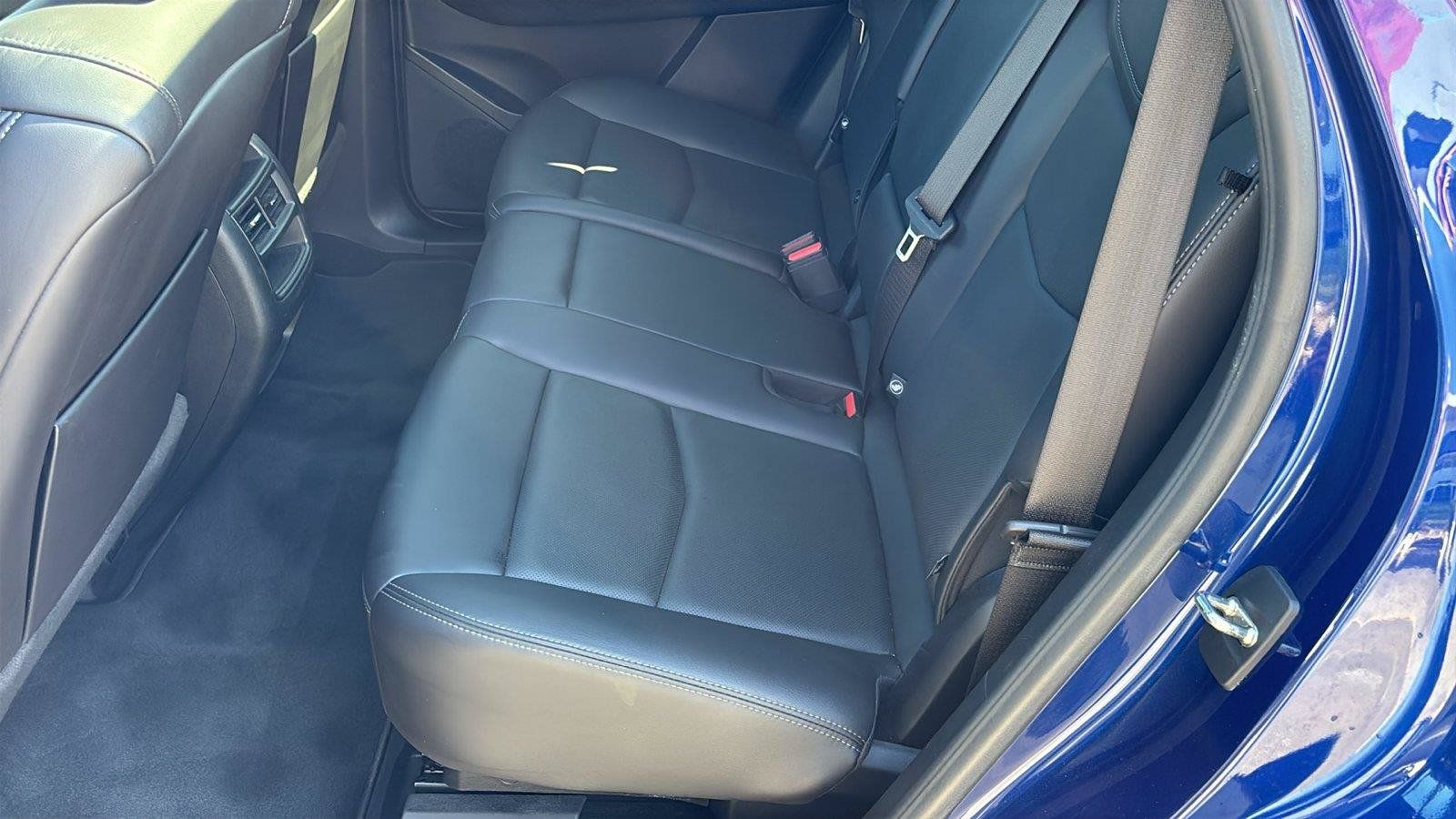 Certified 2023 Cadillac XT5 Premium Luxury AWD/4WD image 17