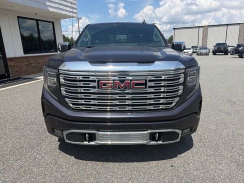 Used 2024 GMC Sierra 1500 Denali w/ Denali Reserve Package AWD/4WD image 12