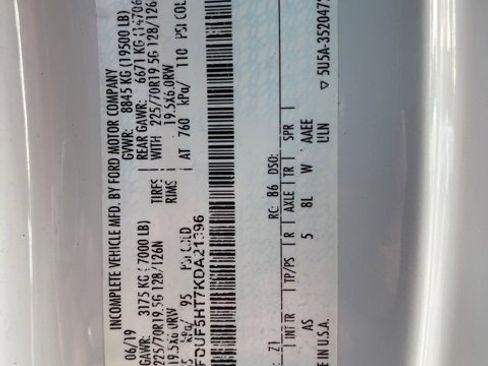 Used 2019 Ford F550 4x4 Regular Cab Super Duty image 20